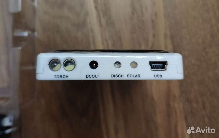 Солнечное зарядное устройство SLT-02