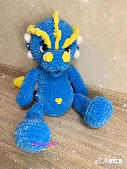 Вязаная игрушка дракон