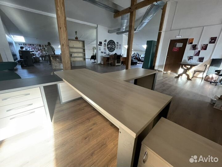 Стол для руководителя