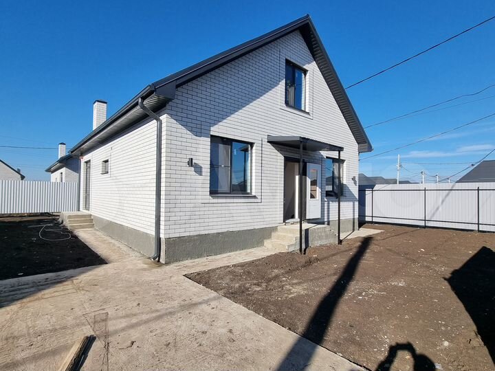 Дом 142 м² на участке 5 сот.