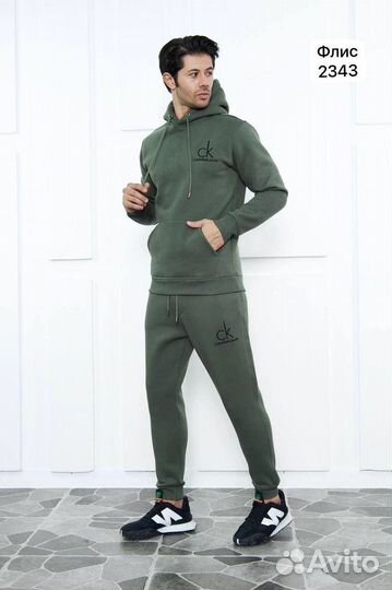 Calvin klein костюм