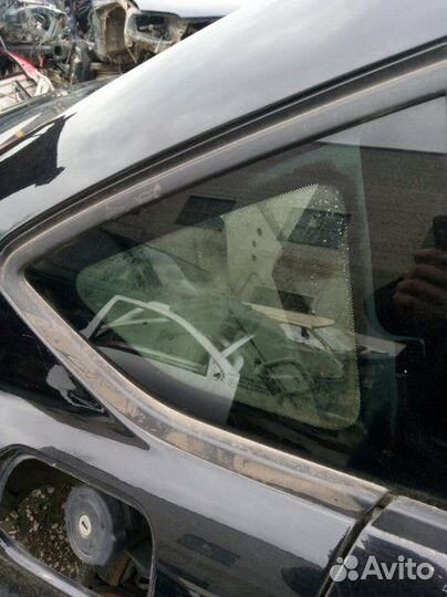 Стекло кузовное заднее правое Citroen C5 X7 2