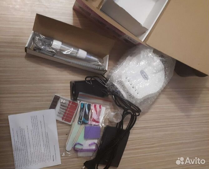 Маникюрная машинка