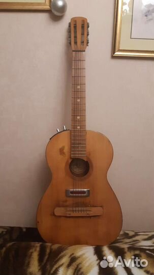 Электрогитара