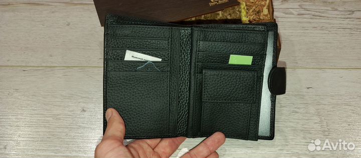 Кошелёк кожаный новый