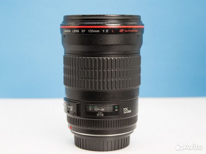 Canon EF 135mm f/2L USM