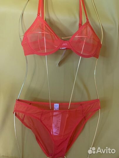 Lise charmel Комплект