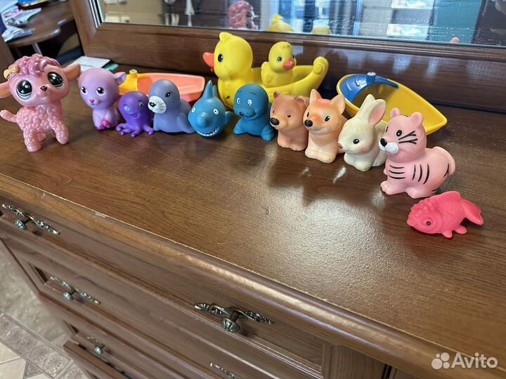 Резиновые игрушки пакетом