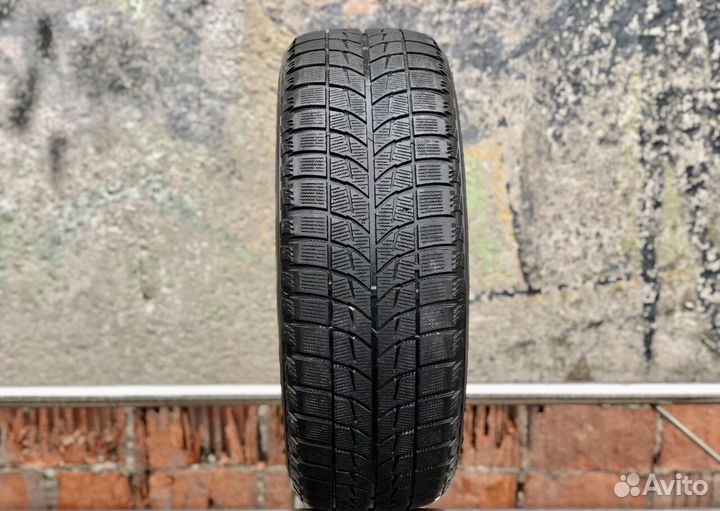 Bridgestone Blizzak WS-60 205/60 R16