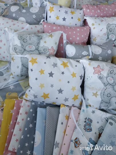 Новый комплект бортиков в детскую краватку