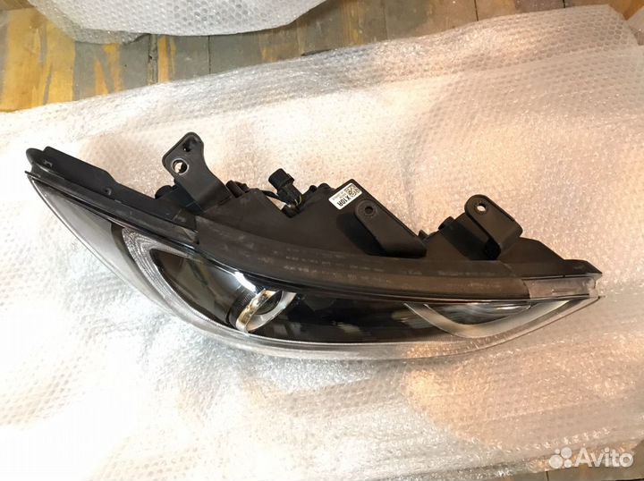 Фара правая Hyundai Elantra 6 дхо LED