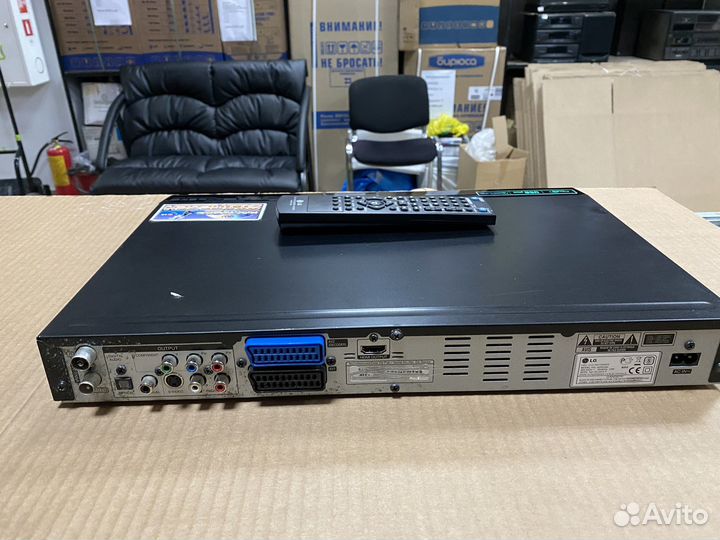 DVD-рекордер LG hdrk888