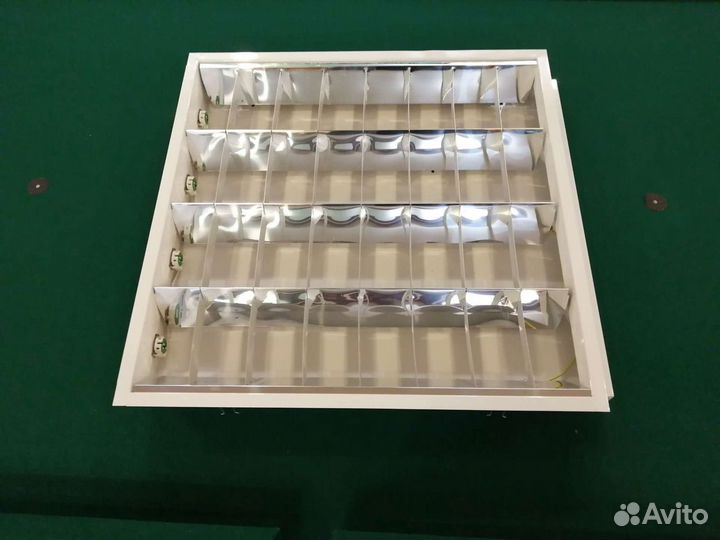 Светильники потолочные новые