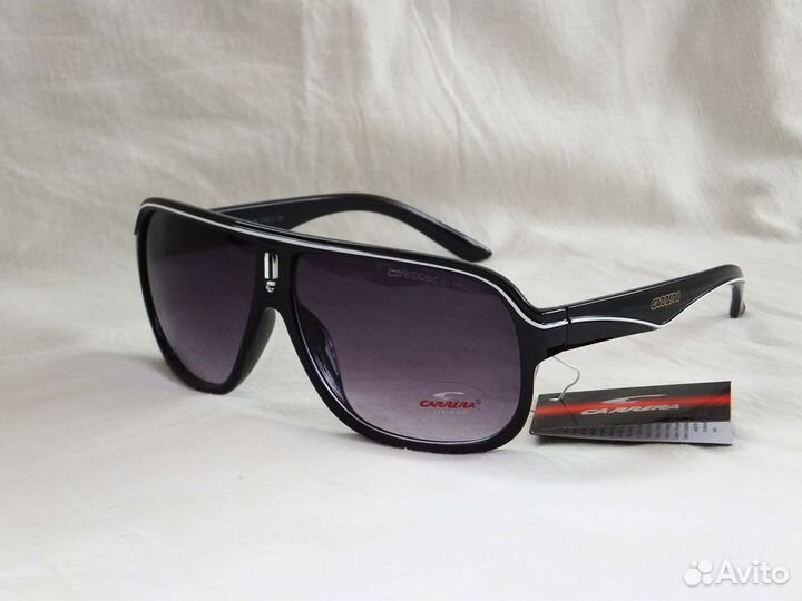 Очки Carrera 19 с чехлом