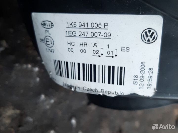 Фара Фольксваген Джетта 5 Гольф 5 оригинал