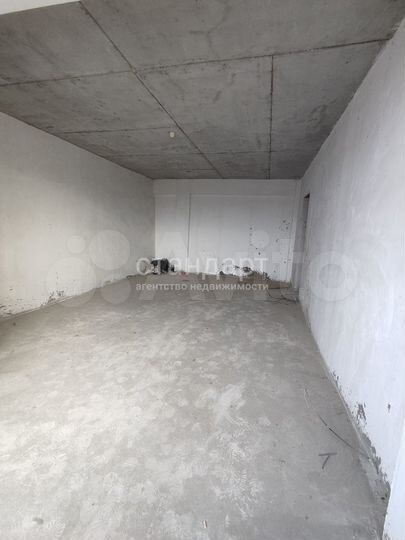 2-к. квартира, 79 м², 5/9 эт.