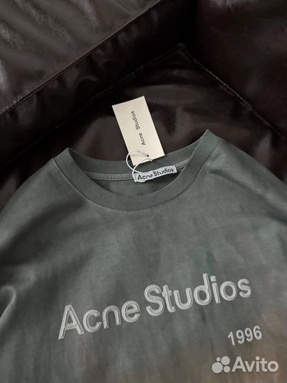 Acne Studios свитшот стильный (топ 2025)