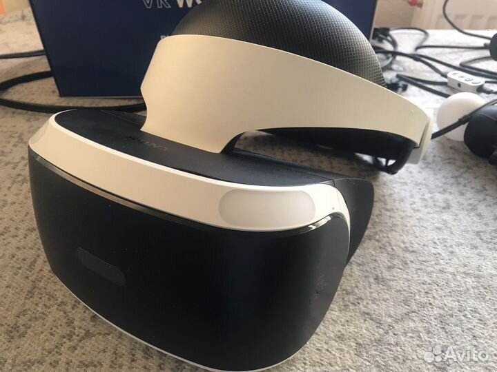 PlayStation VR + 2 PS Move