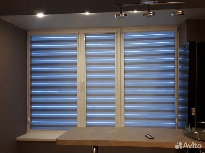 Рулонные шторы день ночь блэкаут кассета mini