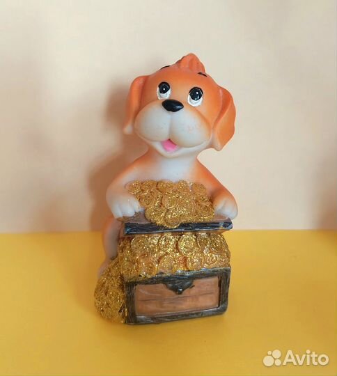 Статуэтки фигурки