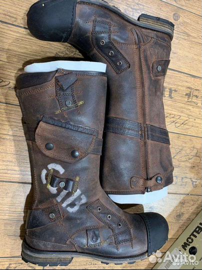 Продам сапоги