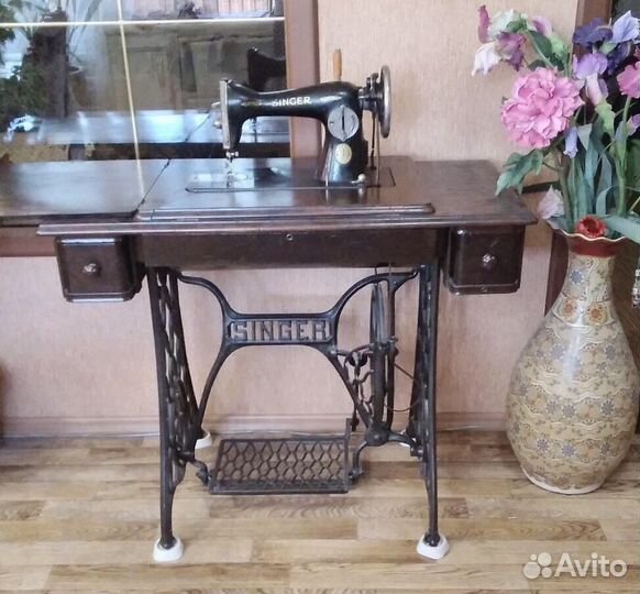 Швейная машина Singer