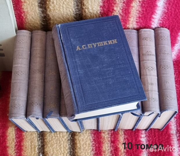 Книги отдам бесплатно