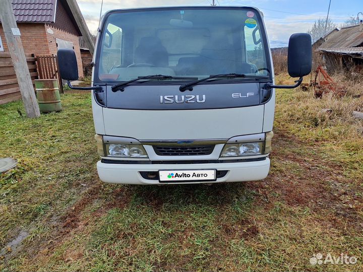 Бортовой грузовик Isuzu Elf, 2002