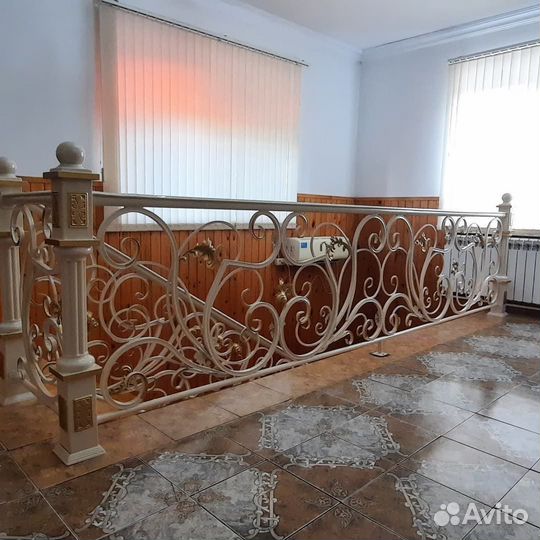 Перила для лестниц