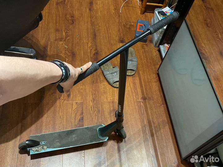 Самокат tech team di strada 2020