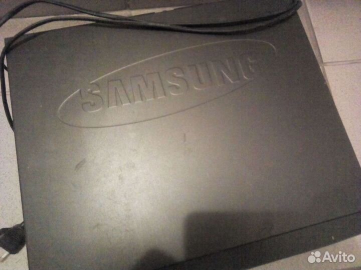 Видеомагнитофоны Panasonic Samsung