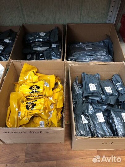 Очень большой лот тактической медицины разом