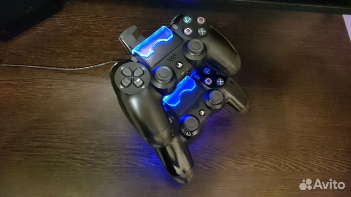 Зарядная станция для дуалшок Sony PS4