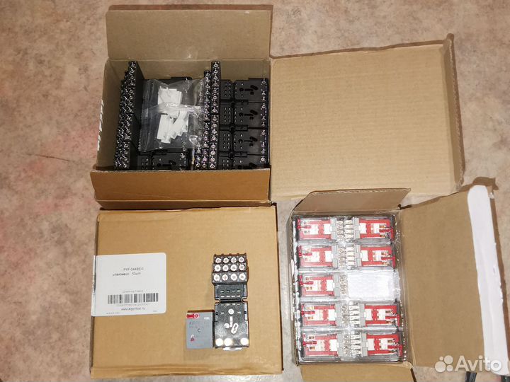 Реле промежуточное 4х контактное + колодка