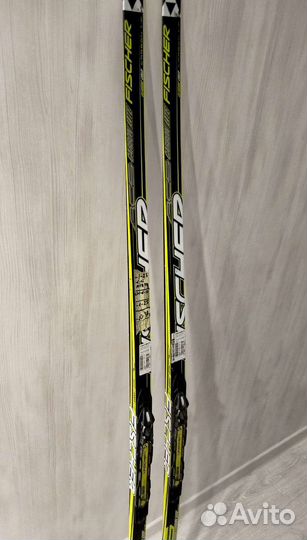 Лыжи беговые fisher