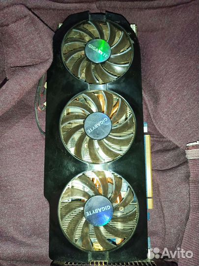 Видеокарта Gigabyet