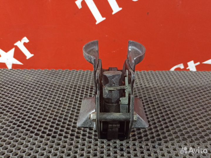 Замок кабины Renault T, Volvo FH