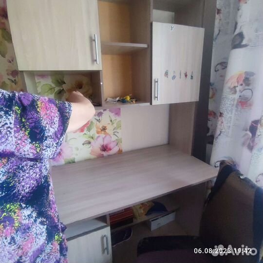 Компьютерный стол