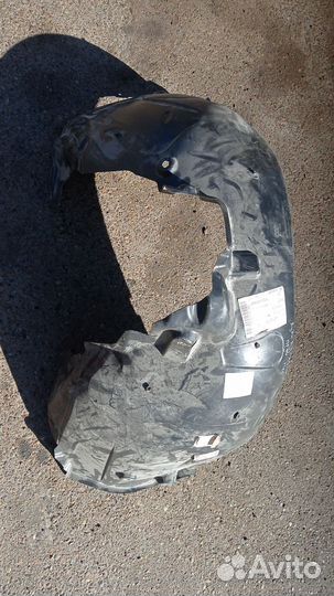 Подкрылок передний правый Ауди А4 после 015 г