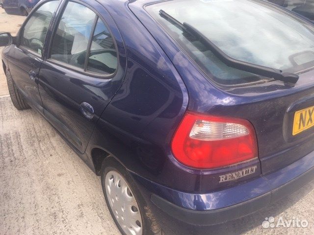 Разбор на запчасти Renault Megane 1996-2002