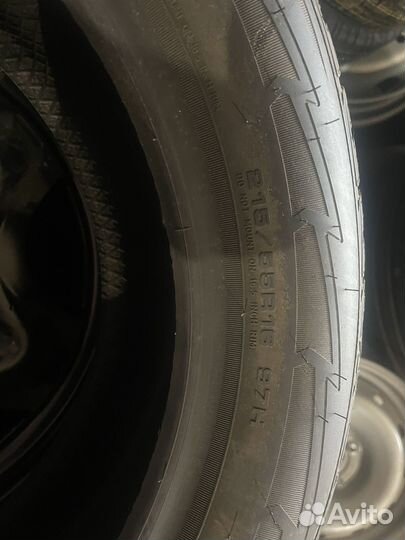 Goodyear UltraGrip Performance Gen-1 215/55 R16