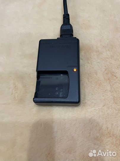 Зарядное устройство для фотоаппарата Nikon MH-63