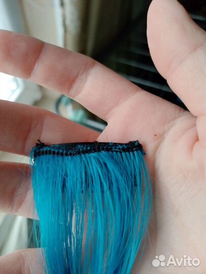 Накладная прядь на волосы. Цвет:голубой