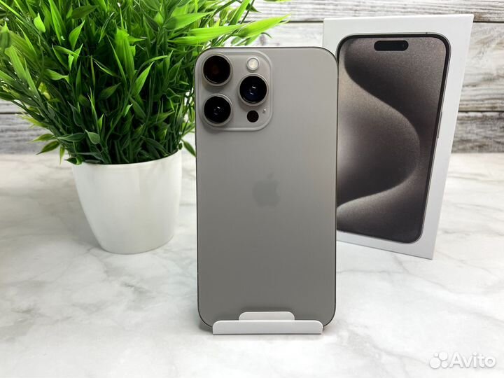 iPhone Xr в корпусе 15 pro + чехол и стекло