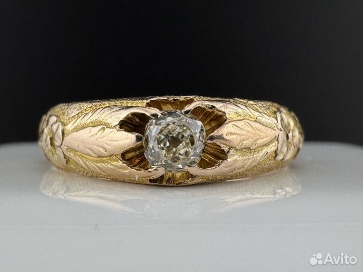 Старинное золотое кольцо Бриллиант 0.25