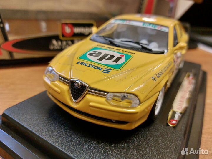Коллекционная модель Alfa Romeo 156 GT 1:24