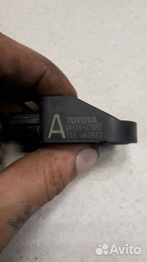 Датчик airbag Toyota RAV4