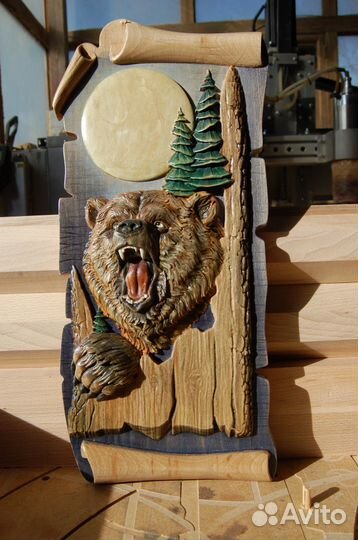 Резное панно