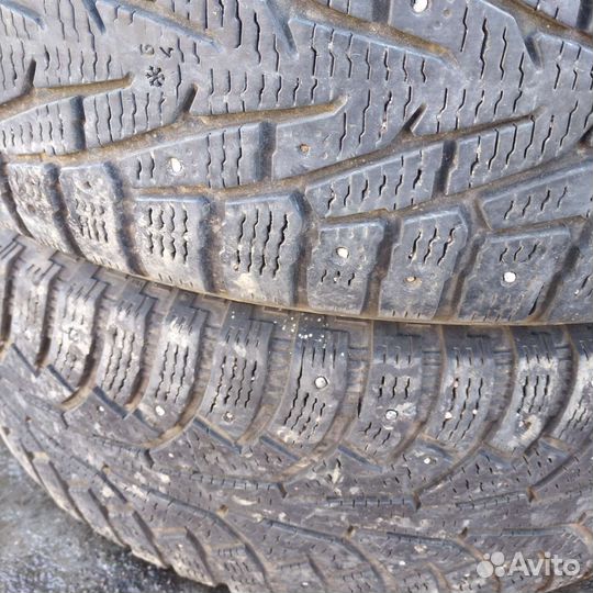 Nokian Tyres  Hakka Truck 844 235/65 R17