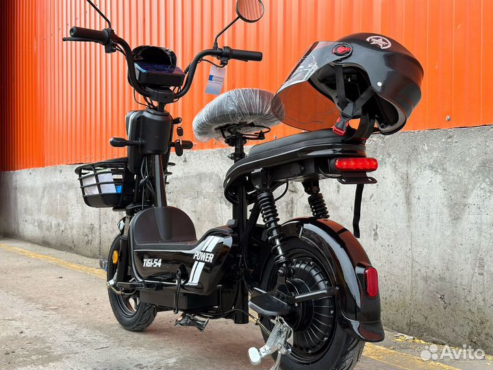 Электроскутер Vetro 500W Tourney